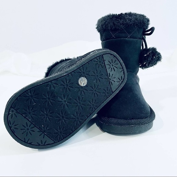 CITY Streets Baby Toddler Black Faux Fur Boots Size 5 Months Winter Girl - Picture 10 of 10